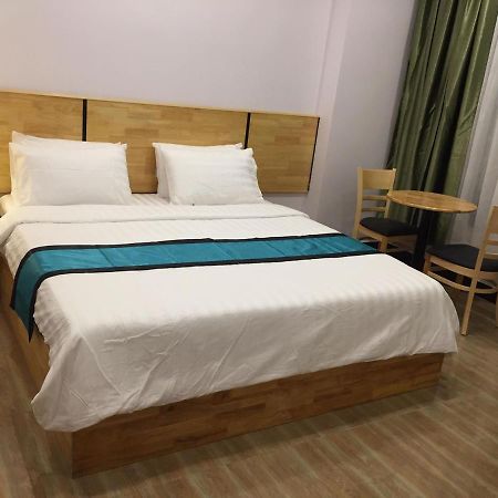 Seven Color Hotel Sihanoukville Esterno foto
